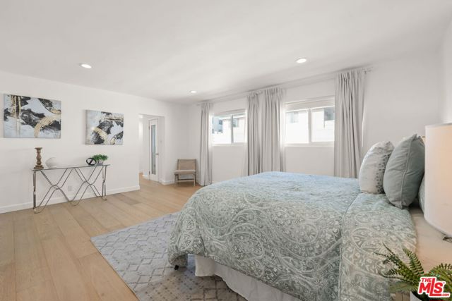 MLS #25616957 image #24