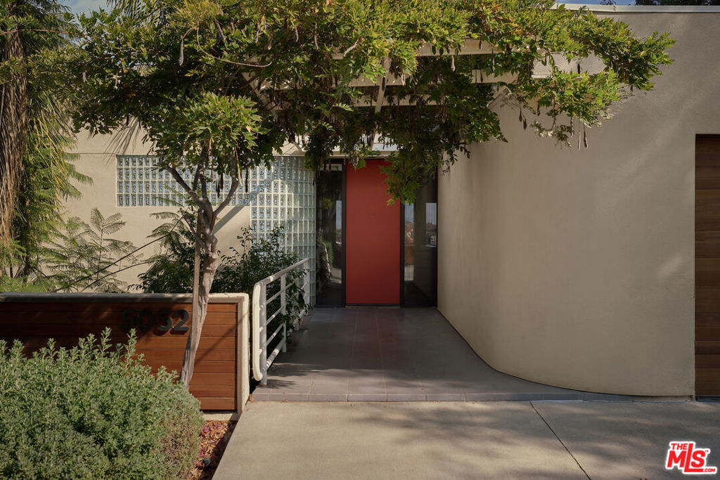 MLS #25617167 image #1