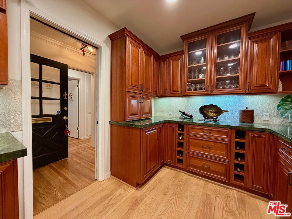 MLS #25617695 image #16