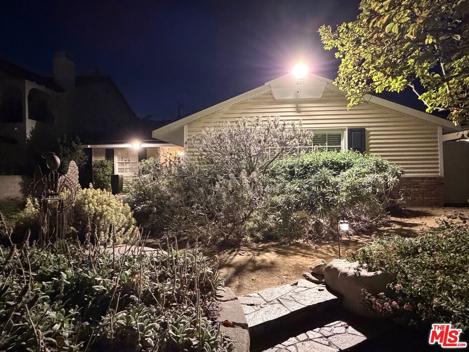 MLS #25617695 image #43