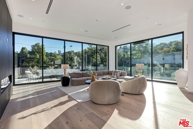 MLS #25617725 image #13