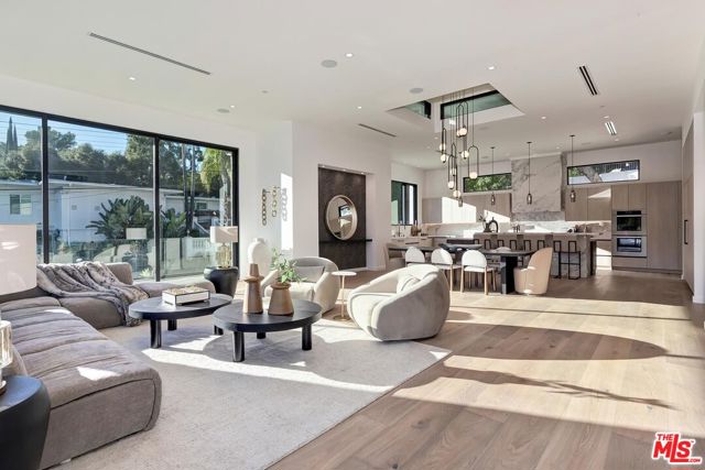 MLS #25617725 image #14