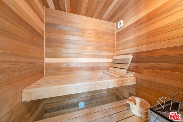 MLS #25617943 image #22