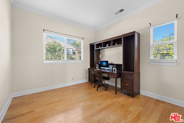 MLS #25617943 image #25