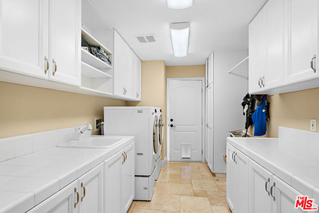 MLS #25617943 image #32