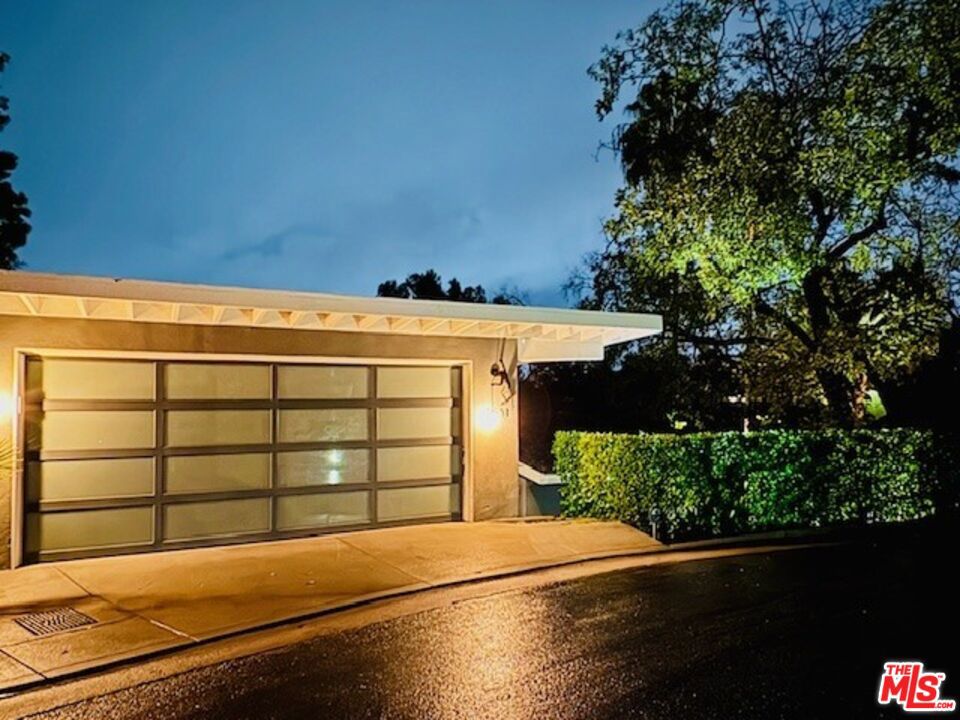 MLS #25617947 image #1