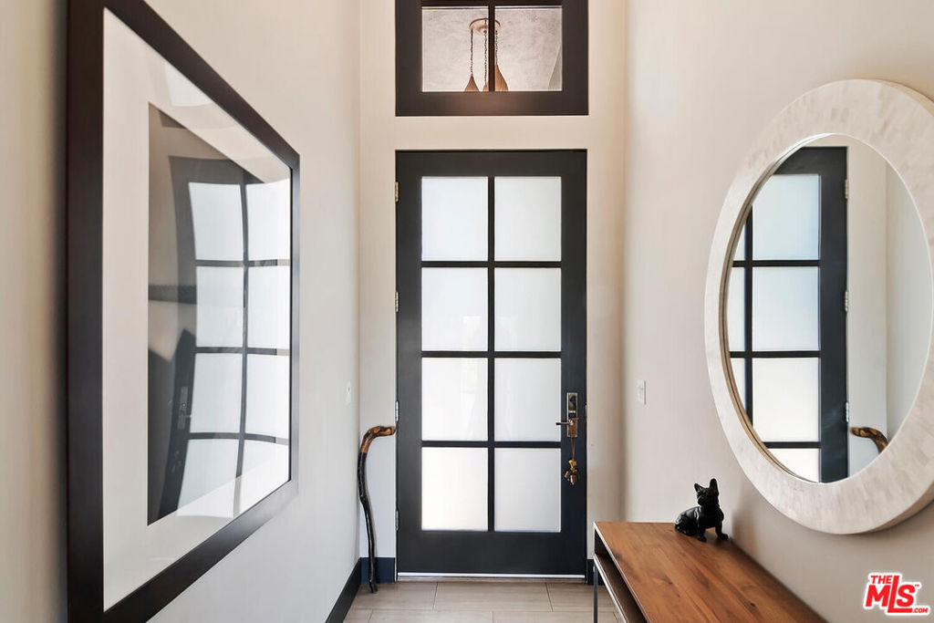 MLS #25617947 image #2