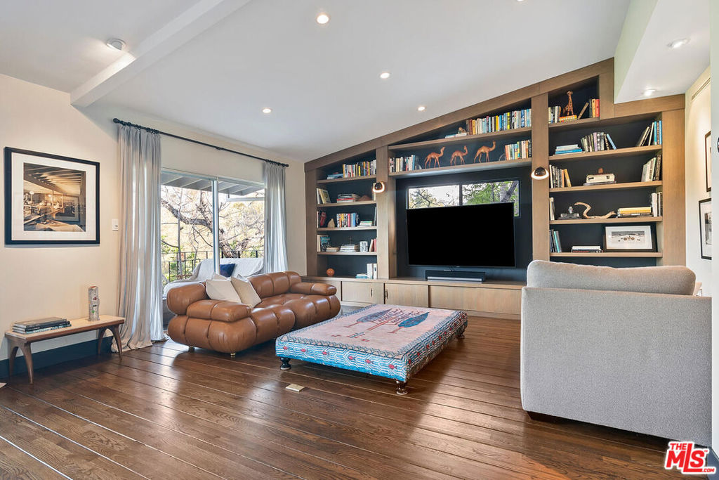 MLS #25617947 image #5