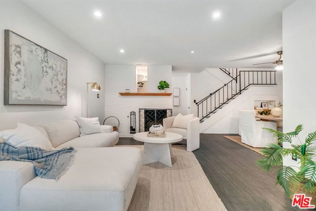 MLS #25618045 image #1