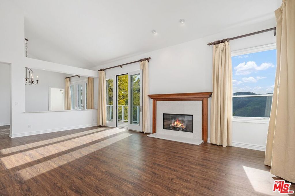 MLS #25618077 image #15