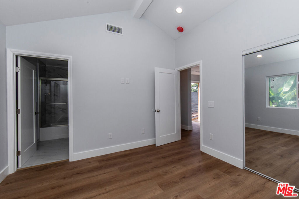 MLS #25618087 image #10