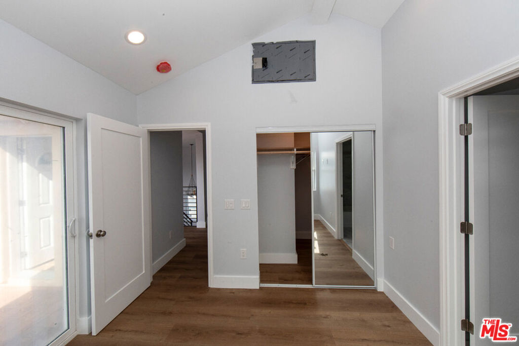 MLS #25618087 image #12