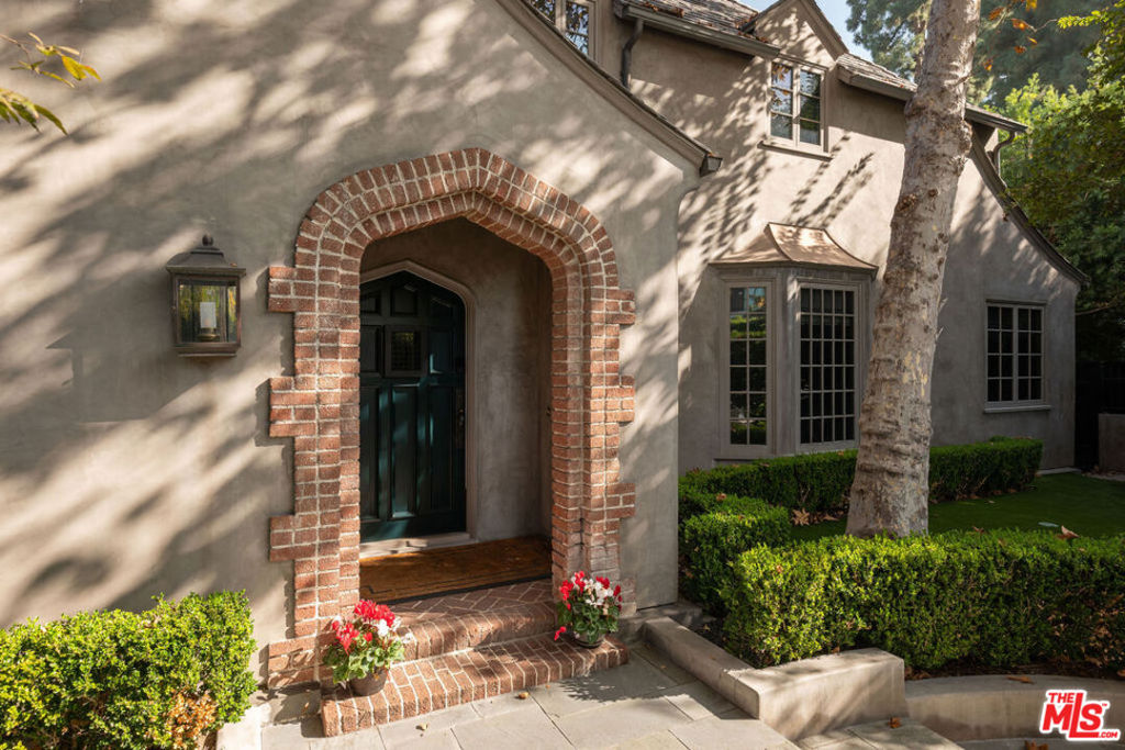 MLS #25618221 image #1