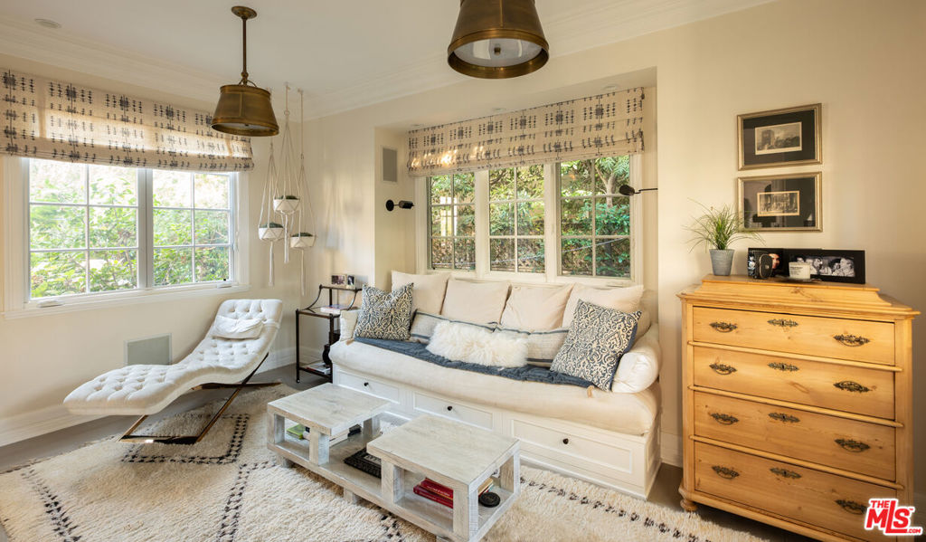 MLS #25618221 image #5