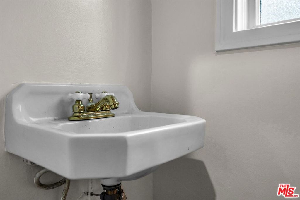 MLS #25618237 image #18