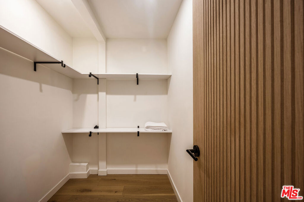 MLS #25618253 image #16