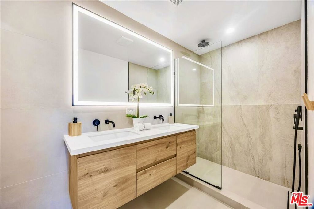 MLS #25618253 image #17