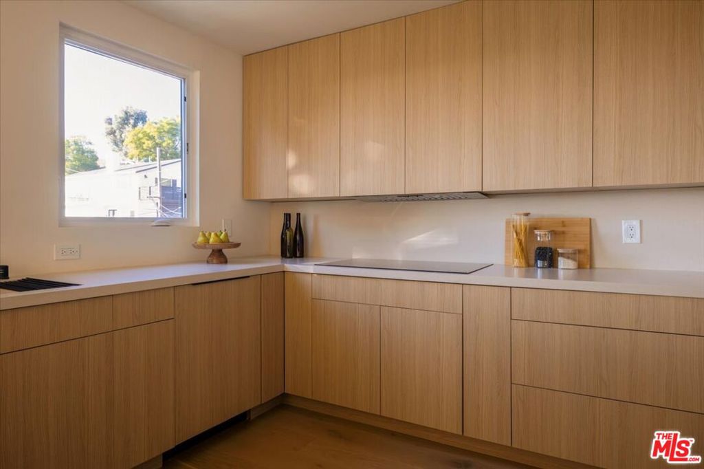 MLS #25618253 image #9