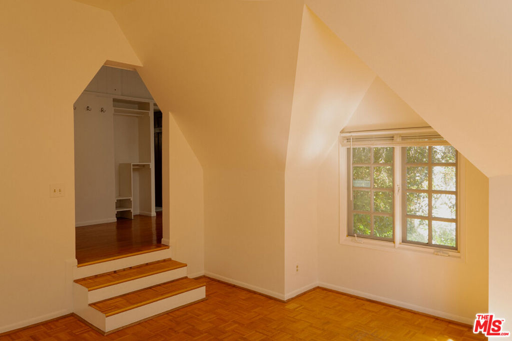 MLS #25618287 image #14