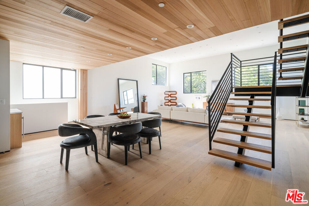 MLS #25618289 image #26