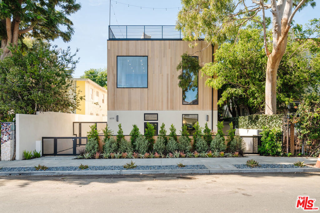 MLS #25618289 image #32