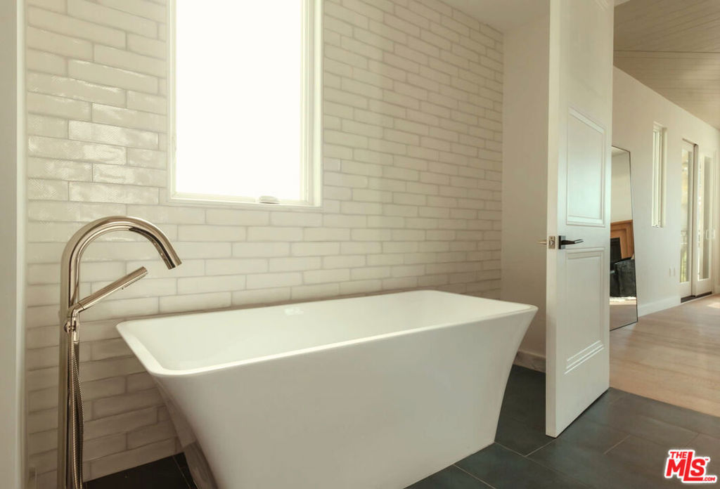 MLS #25618327 image #28