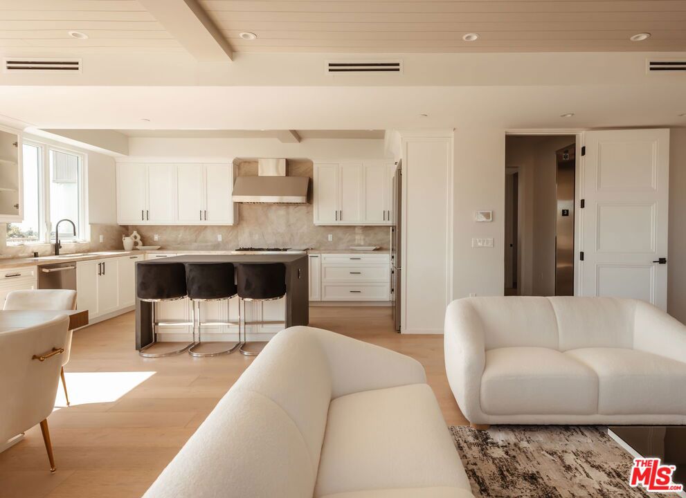 MLS #25618327 image #3