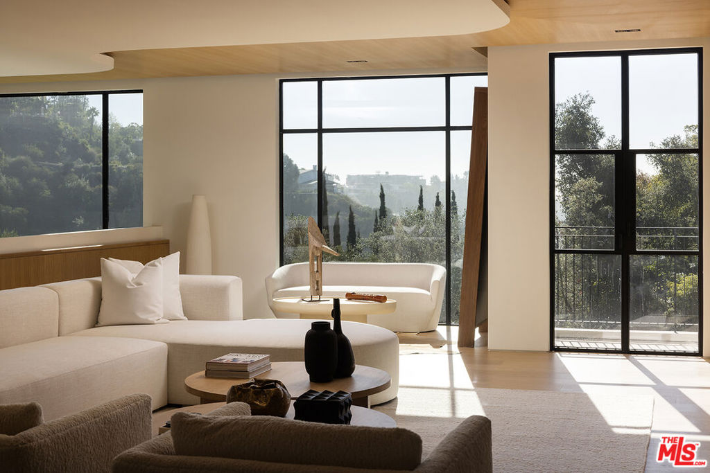 MLS #25618345 image #16