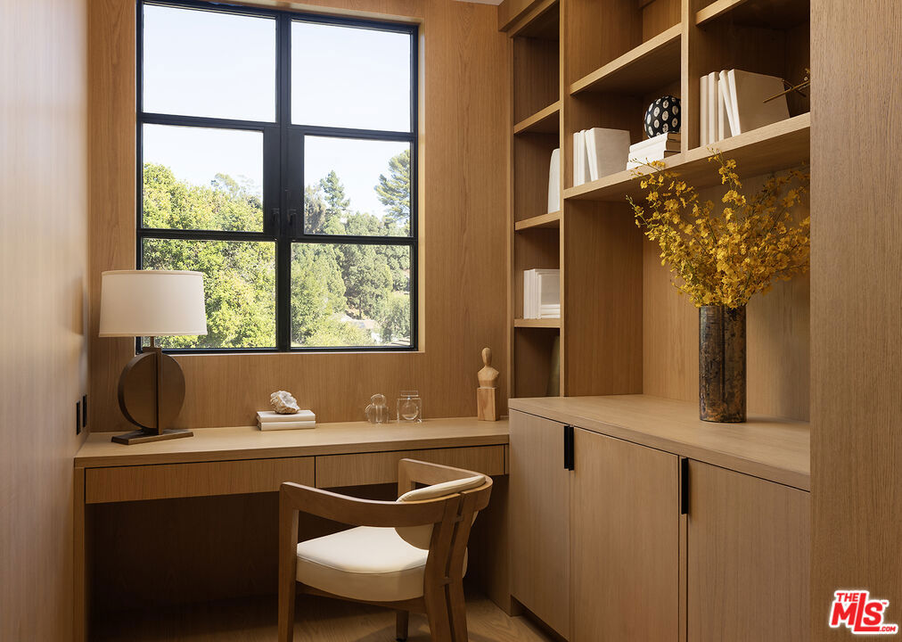 MLS #25618345 image #20