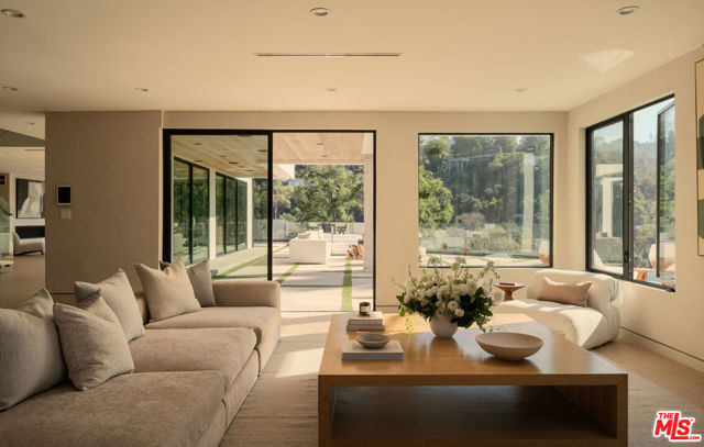 MLS #25618349 image #2