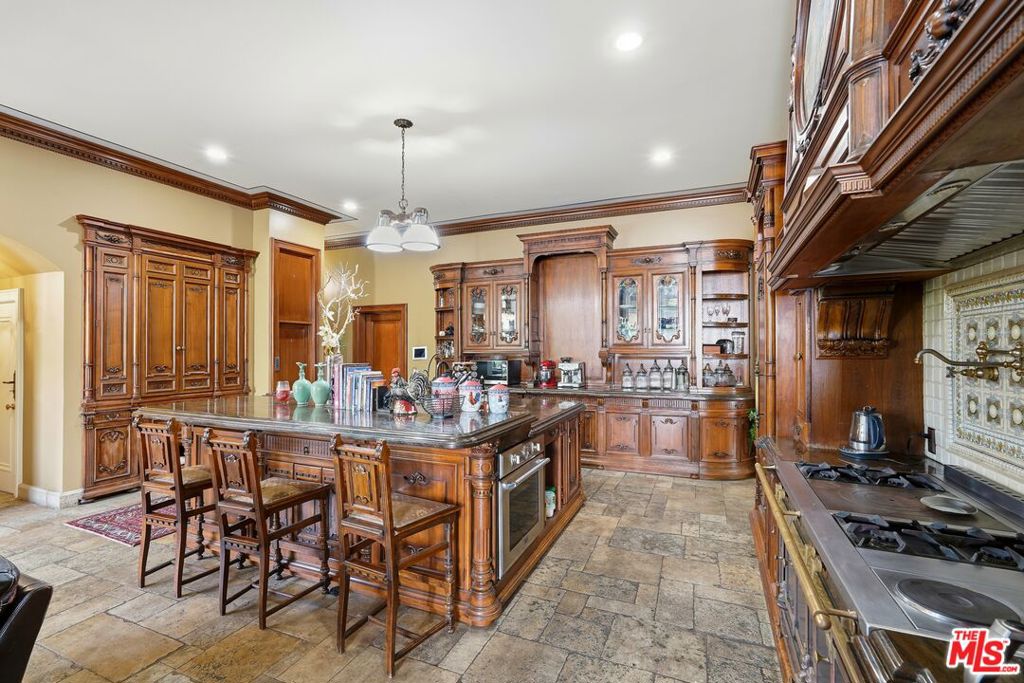 MLS #25618441 image #14