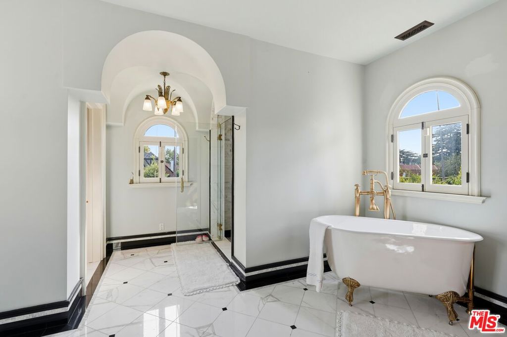 MLS #25618441 image #28