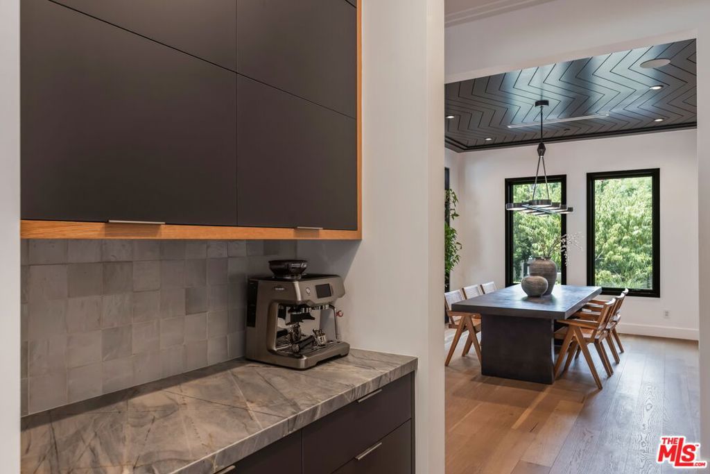 MLS #25618475 image #14