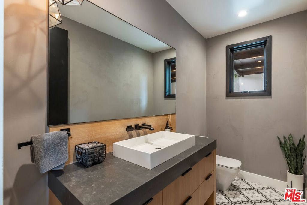 MLS #25618475 image #15