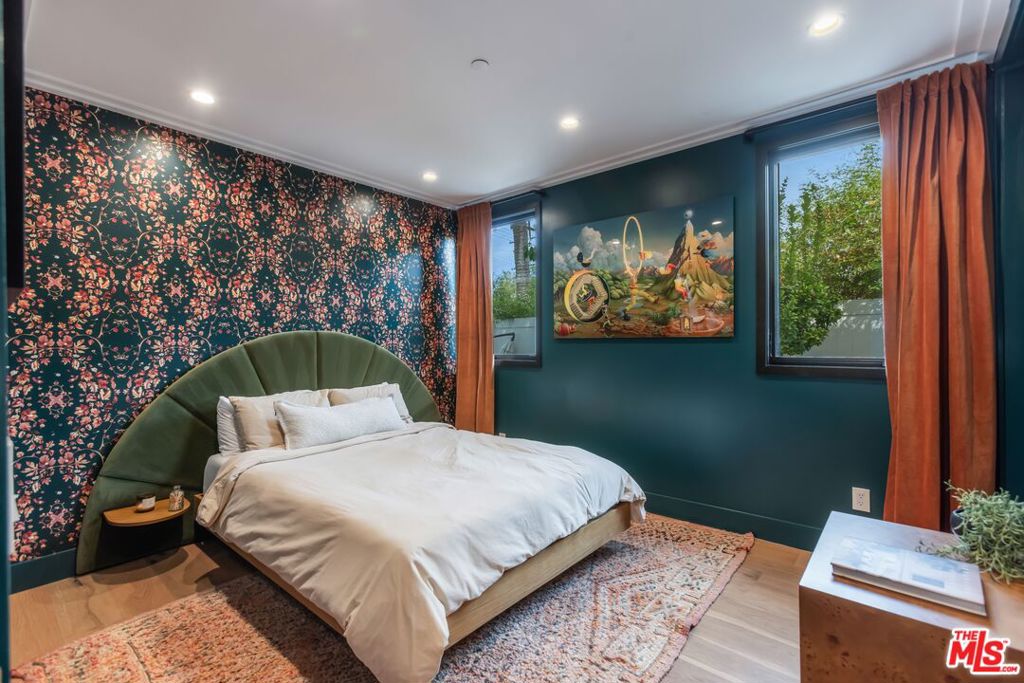 MLS #25618475 image #16