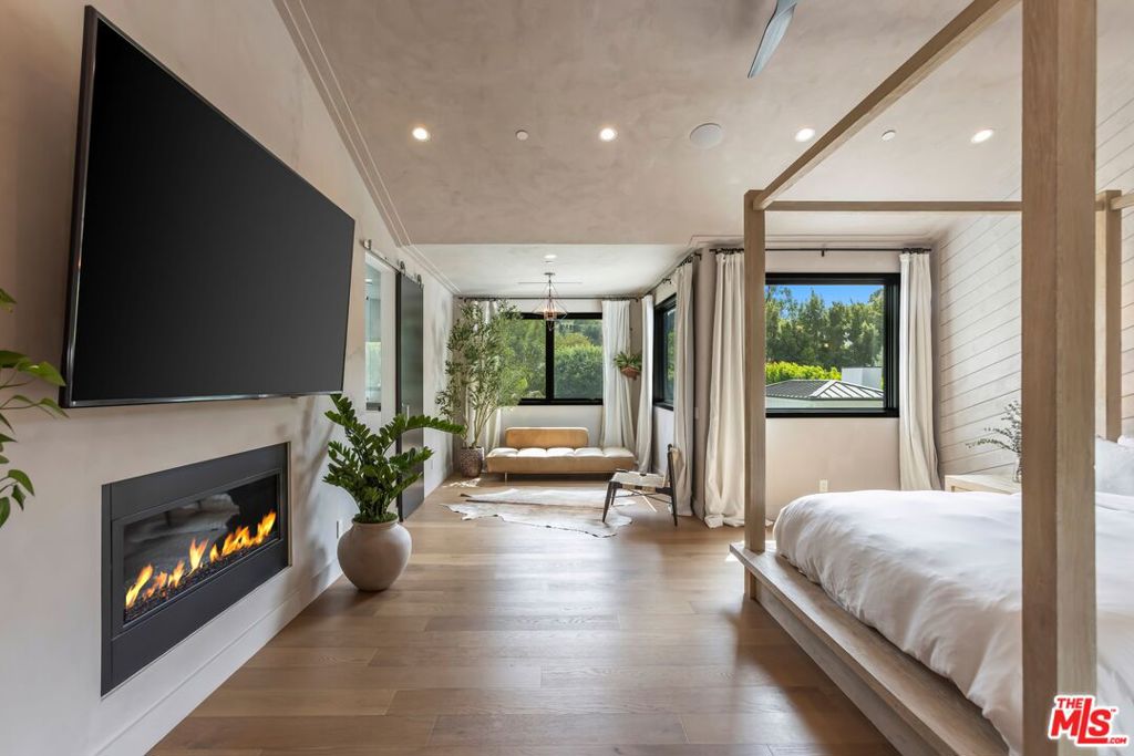 MLS #25618475 image #27