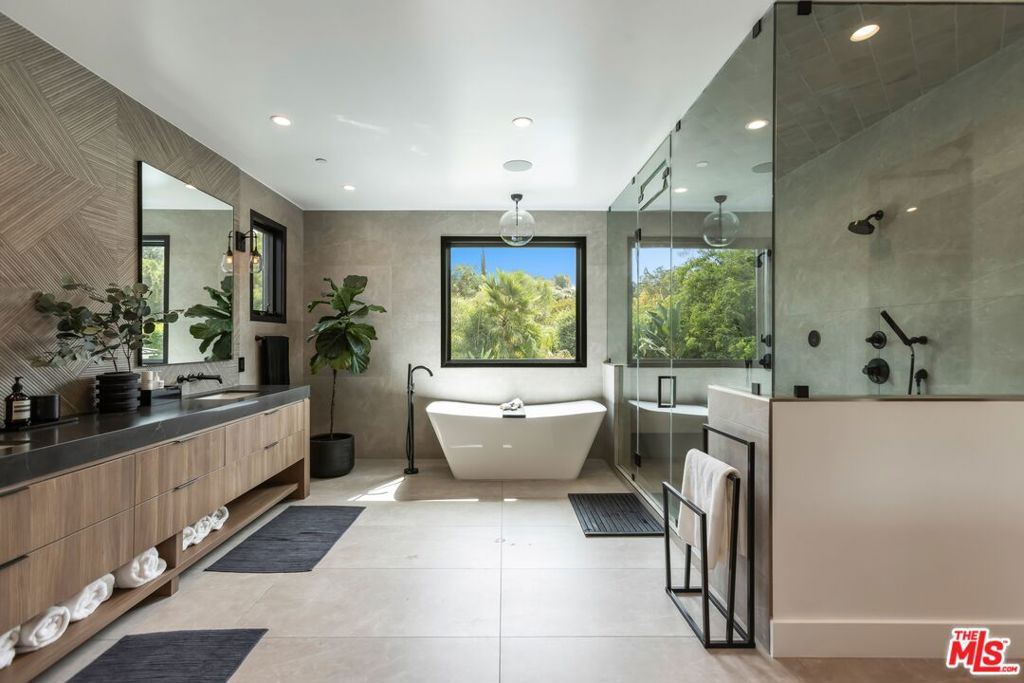 MLS #25618475 image #31