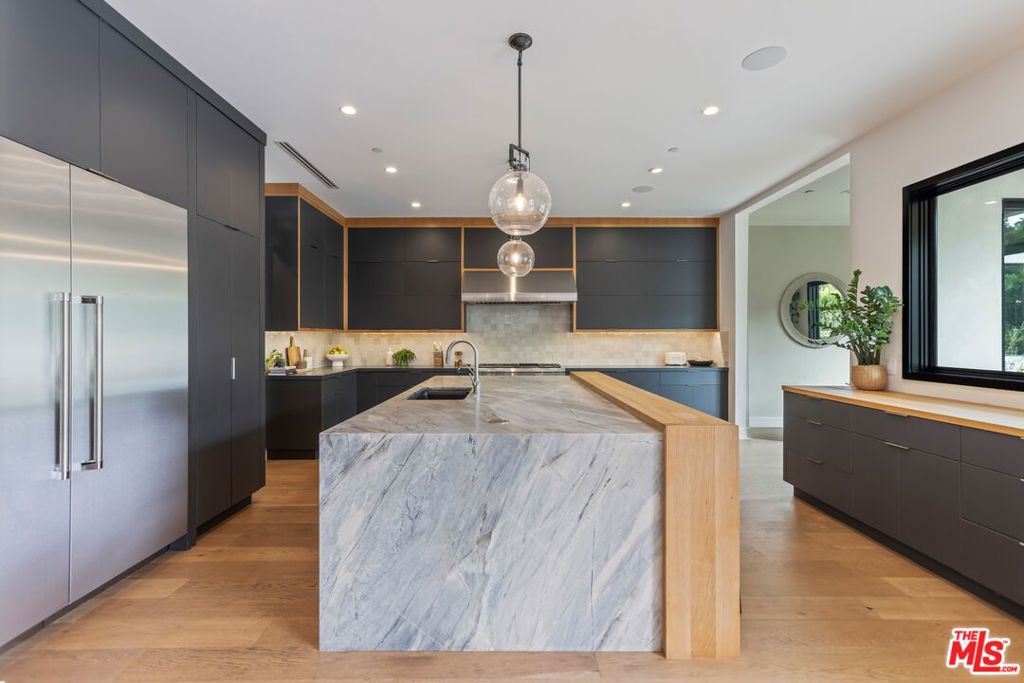 MLS #25618475 image #9