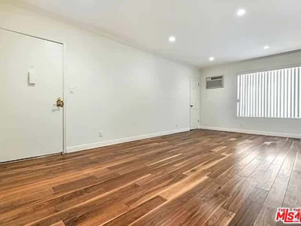 MLS #25618477 image #6