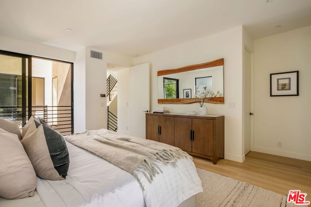 MLS #25618489 image #17