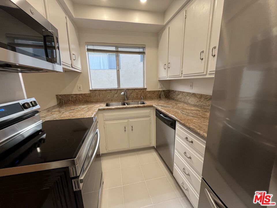 MLS #25618505 image #3