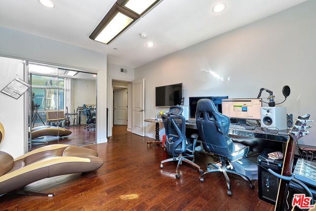 MLS #25618533 image #18