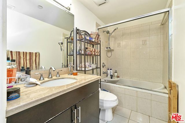 MLS #25618533 image #19