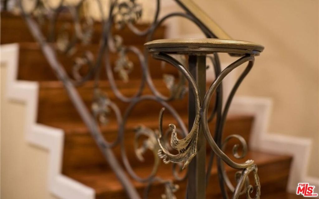 MLS #25618545 image #3