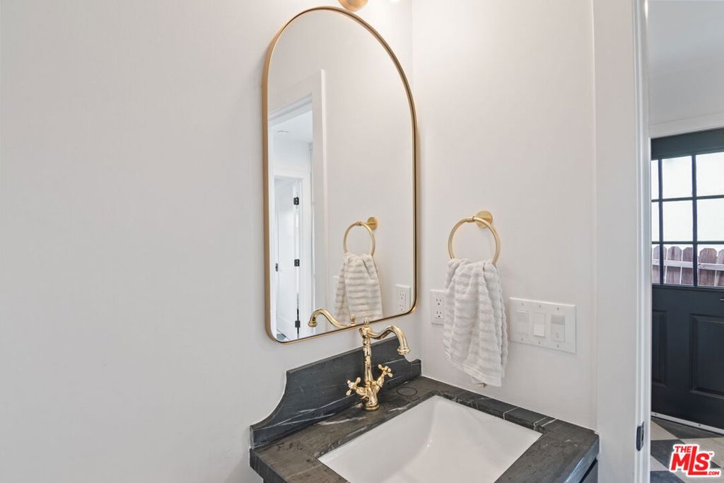 MLS #25618561 image #20