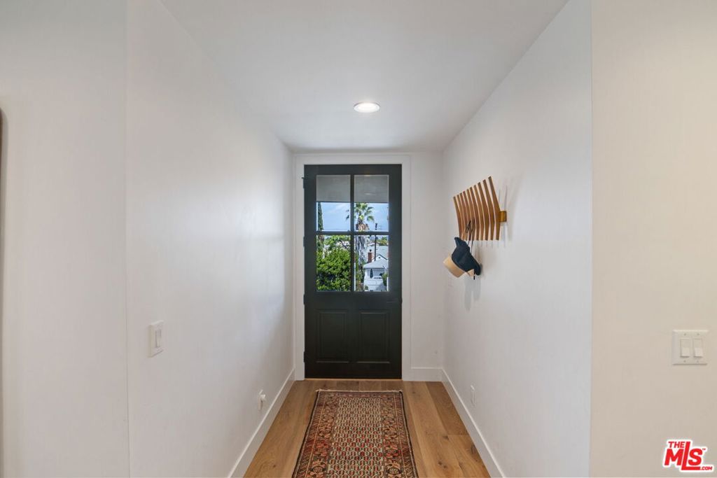 MLS #25618561 image #24