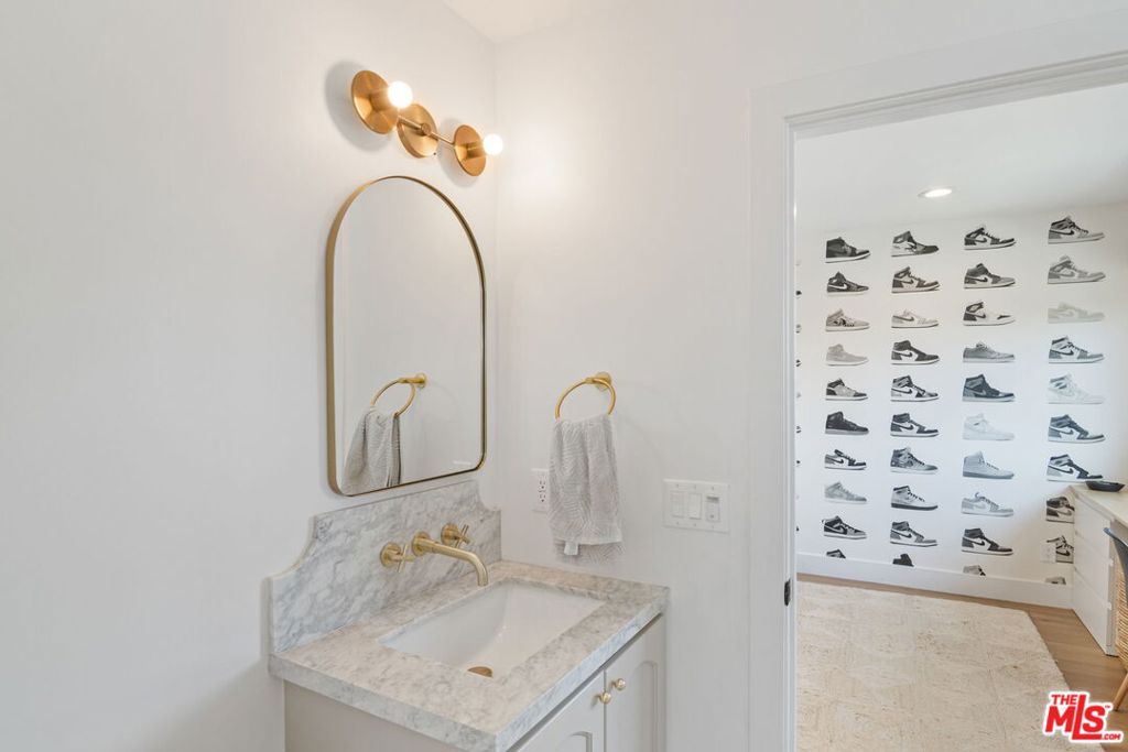 MLS #25618561 image #30