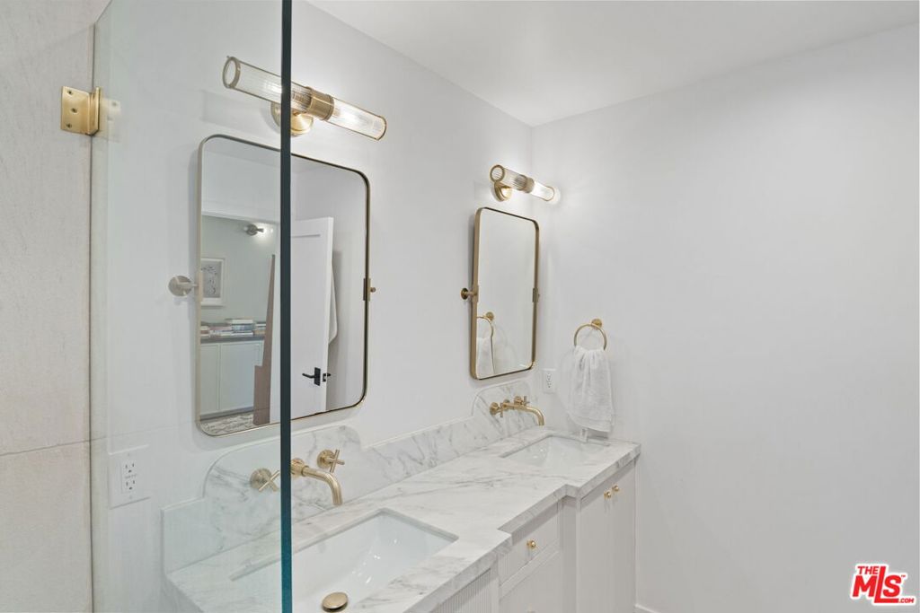 MLS #25618561 image #43