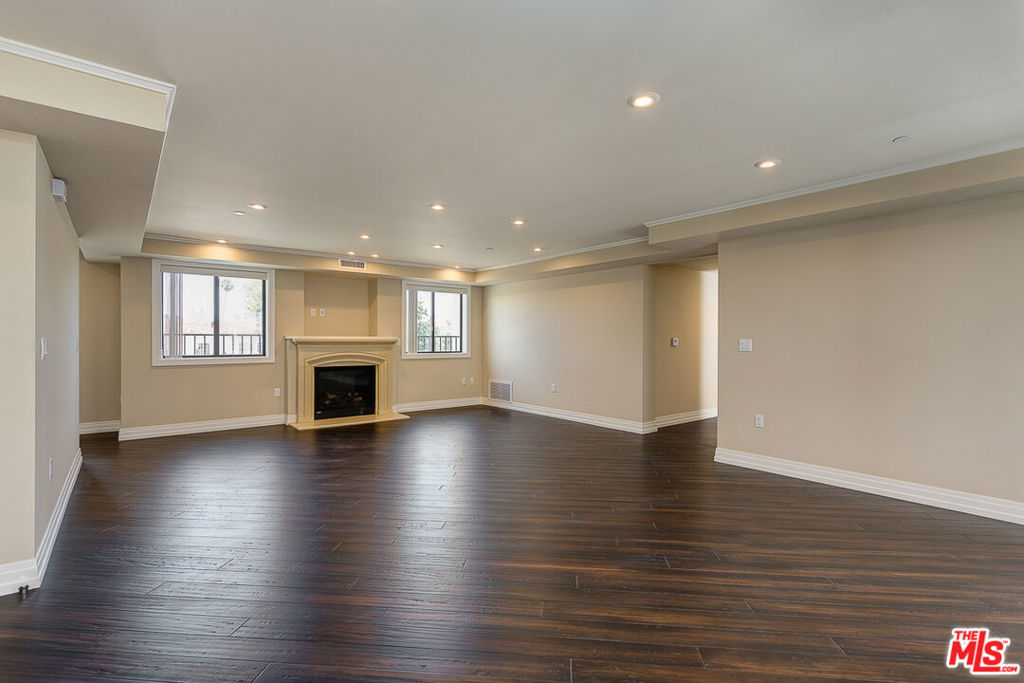 MLS #25618565 image #1