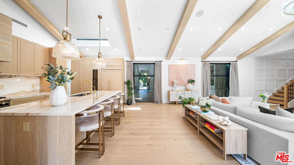 MLS #25618611 image #17